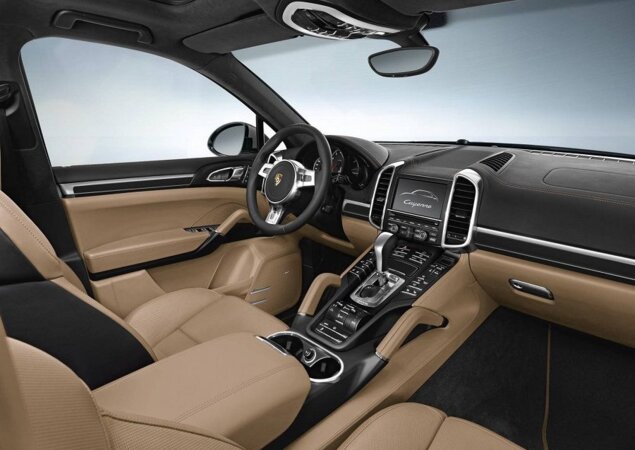 Cabine do Cayenne Platinum Edition ganhou bancos exclusivos