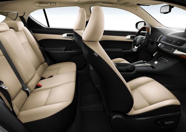 Cabine do Lexus CT200h 2014