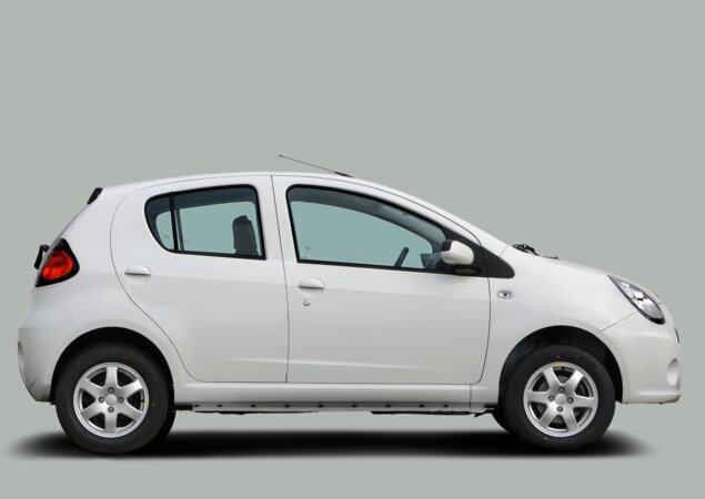 Hatch mede 3,59 metros de comprimento, equivalente a um VW up!