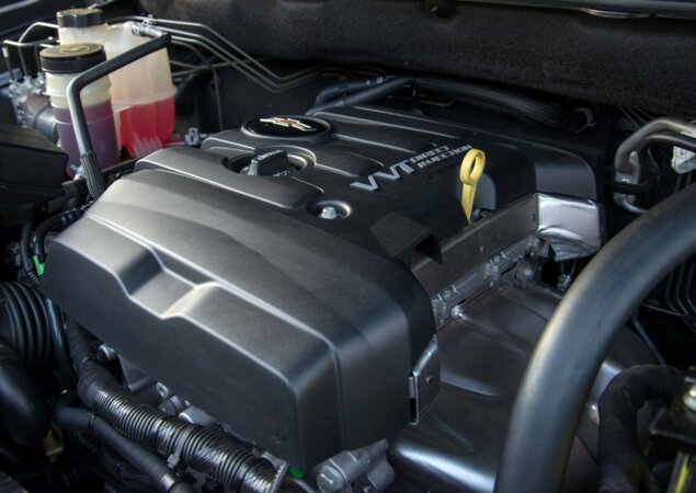 O motor novo gera 197 cv de potência com gasolina e 206 cv com etanol