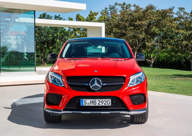 Versão GLE 450 AMG exibe visual mais invocado