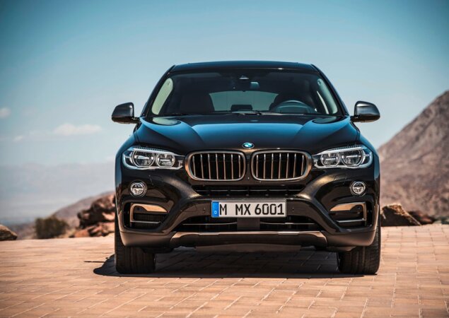 Por enquanto, a nova geração estará à venda apenas na versão xDrive50i M Sport