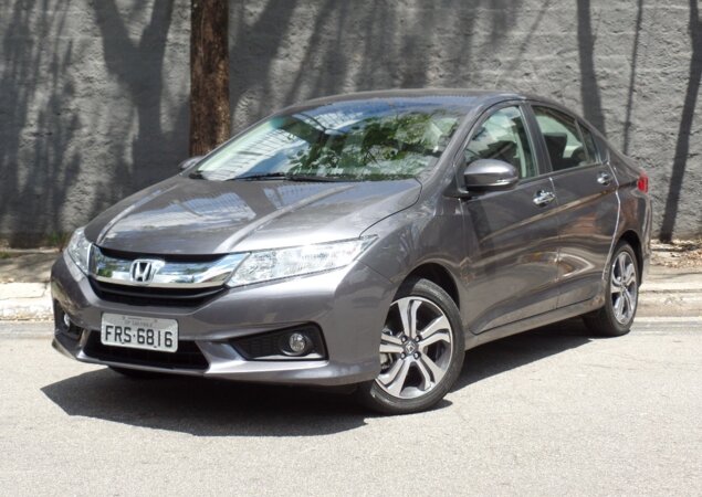 Honda City ganhou nova geração em 2014