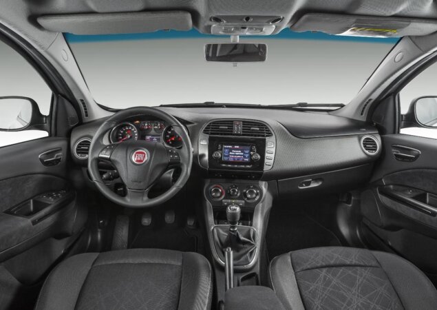 O interior recebeu novos materiais