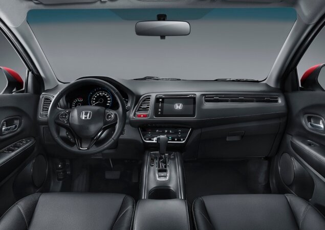 Utilitário compacto terá opções de câmbio manual ou CVT