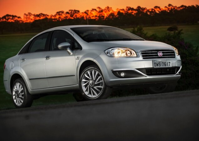 O Fiat Linea não teve alterações na carroceria