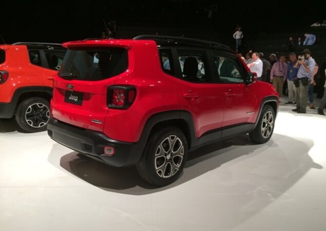 Renegade é produzido na fábrica da Fiat em Pernambuco