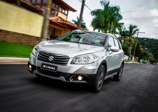 Com 4,30 m de comprimento, o S-Cross é maior do que seu antecessor SX4