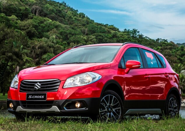 Carro será exposto nas concessionárias com adesivos como o modelo da foto