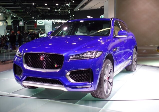 O F-Pace foi a atração da Jaguar no Salão de Frankfurt, na Alemanha