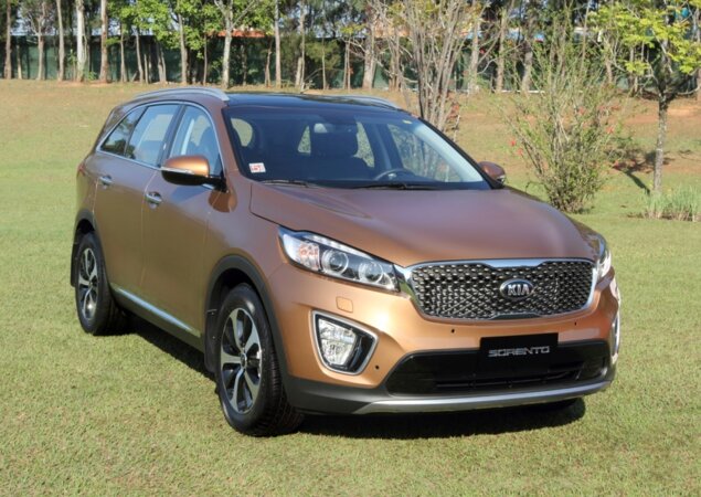 Novo Sorento ganha ares de Sportage