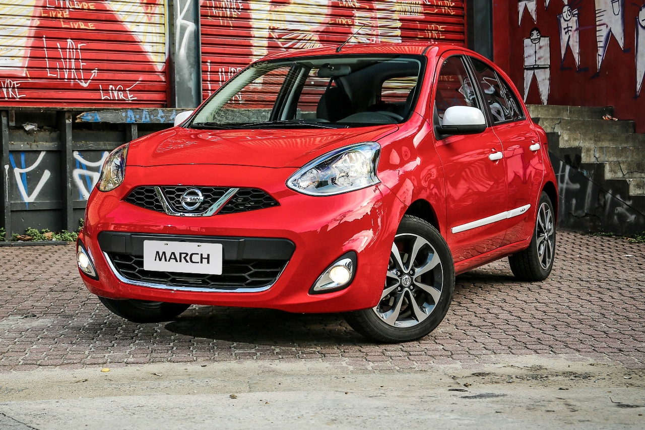 Nissan terá pacote opcional Colors para o March a partir de novembro