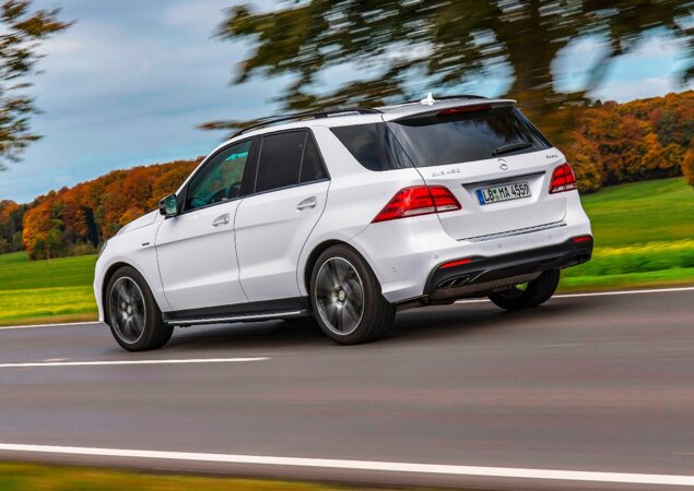 Segundo a fabricante, o GLE 450 AMG acelera de 0 a 100 km/h em 5,7 segundos