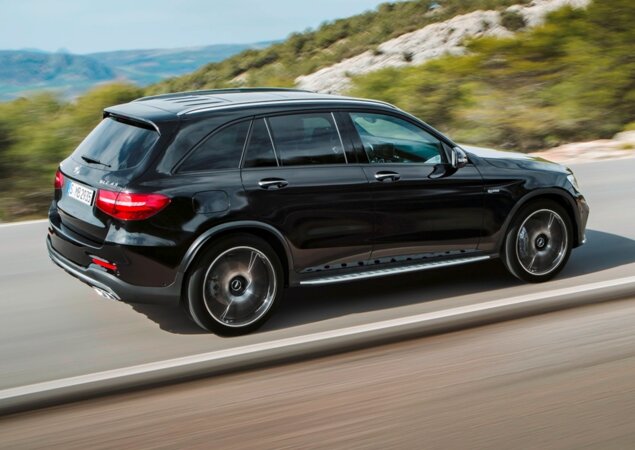Há cinco modos de condução que adaptam as respostas do carro ao estilo desejado pelo motorista