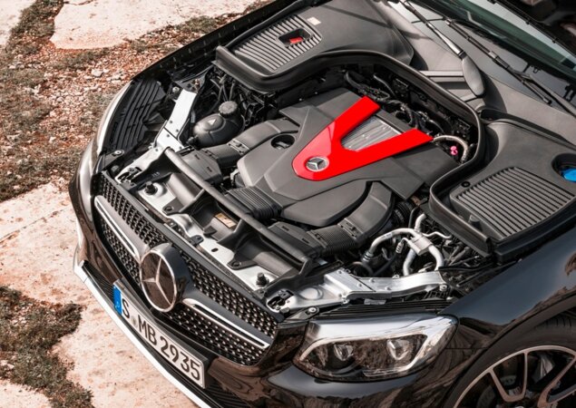 Motor é o 3.0 V6 biturbo que rende 367 cv de potência