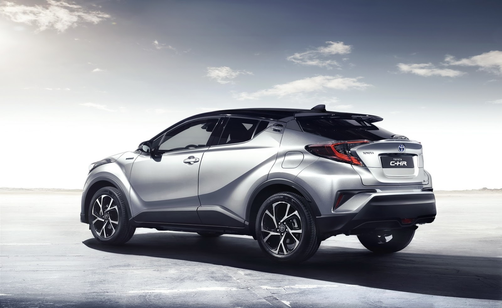 Primeira aparição do C-HR foi em março