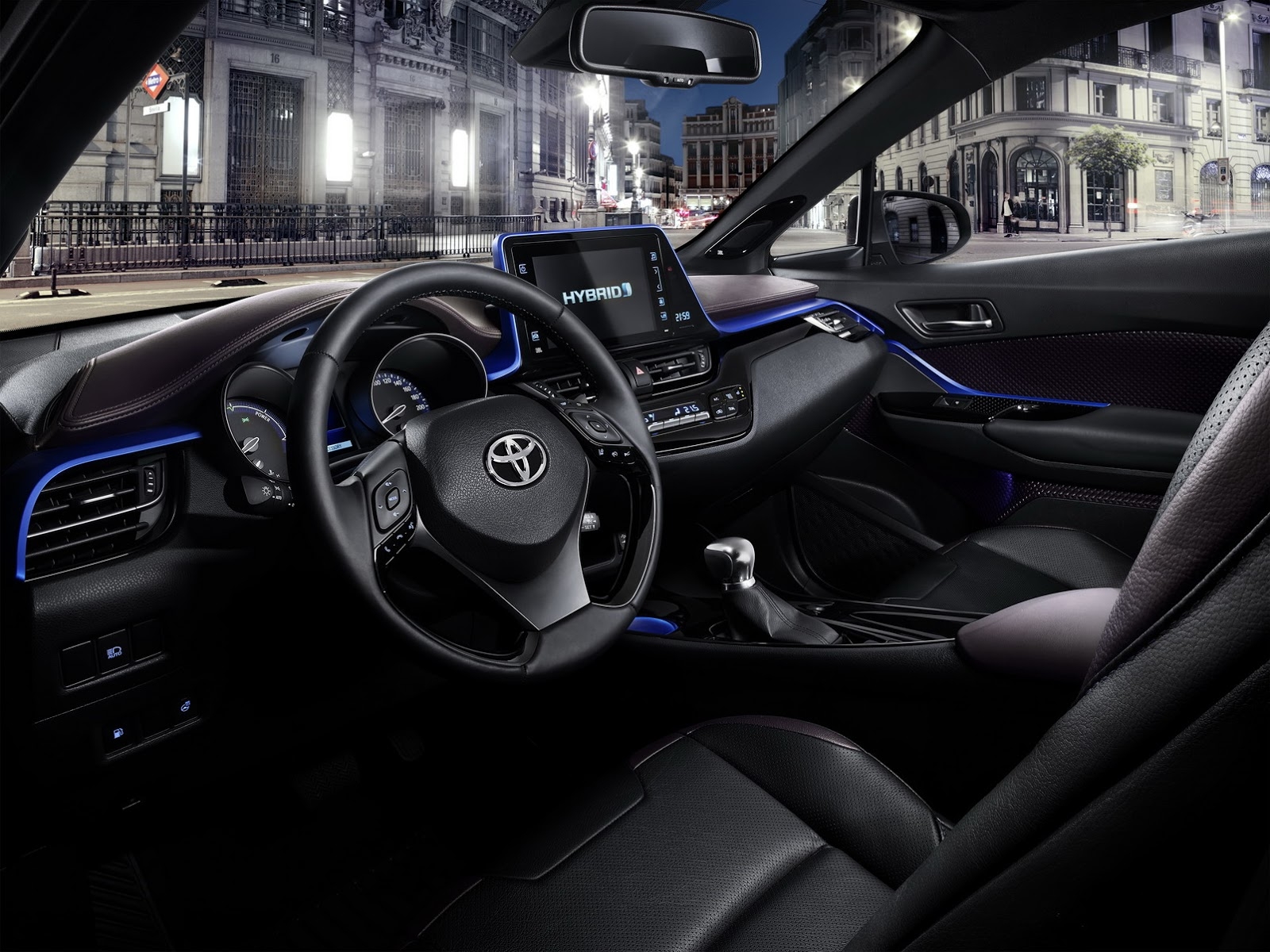 Agora a marca exibe como é o interior do carro