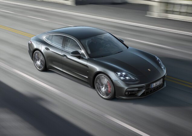 Nova geração do Porsche Panamera foi apresentada na Europa