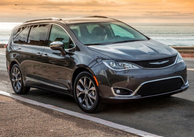 Chrysler Pacifica tem presença confirmada no Salão