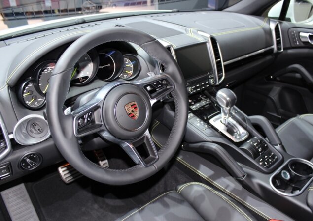 Porsche Cayenne e-Hybrid