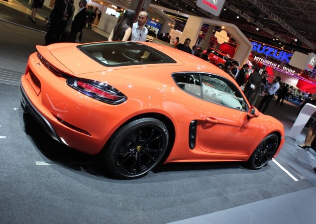 Porsche 718 Cayman 
