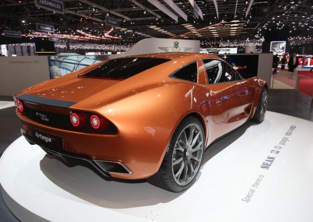 Touring Superleggera Artega Scalo Superelletra
