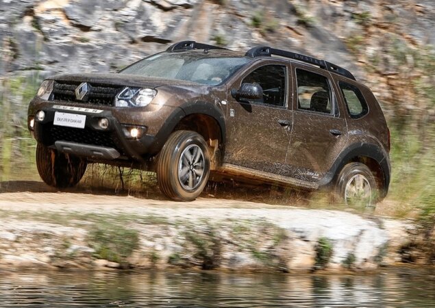 O Duster Dakar II é vendido com motor 1.6 ou 2.0, este último com versões 4x2 e 4x4