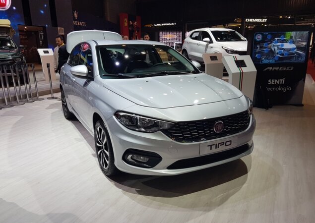 Fiat Tipo sedã será vendido na Argentina ainda em 2017. Não há confirmações de sua importação para o Brasil. 