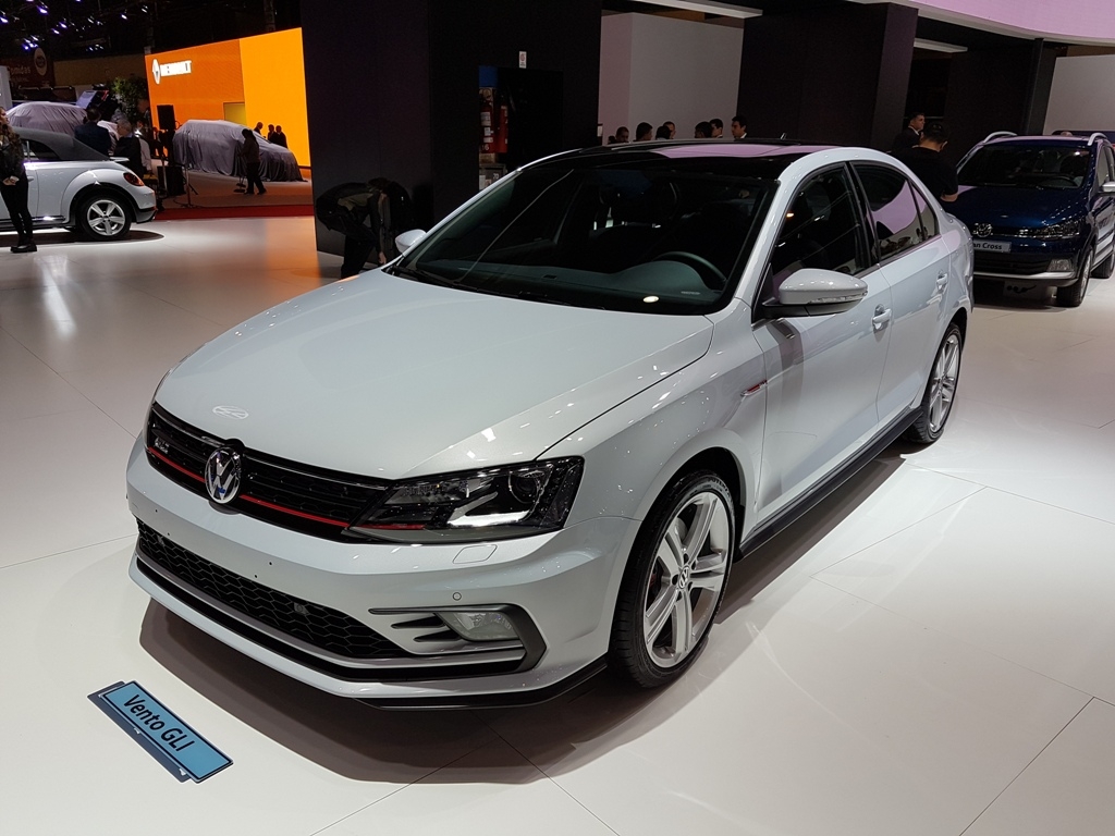 Vento GLI é o nome da versão esportiva do Jetta vendido na Argentina