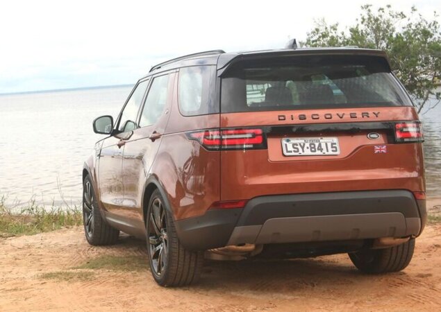 Discovery é capaz de rodar por trechos alagados com até 90 cm de água