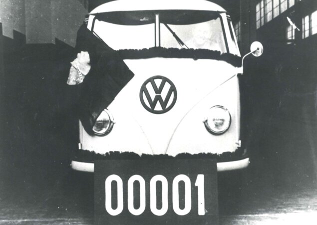 Primeira Kombi nacional foi fabricada em 2 de setembro de 1957
