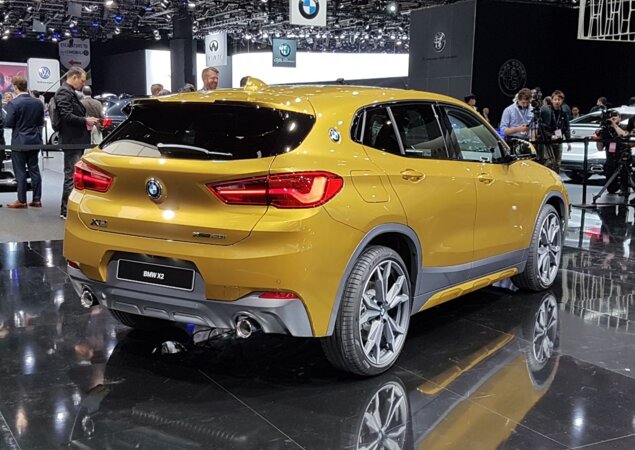 BMW X2