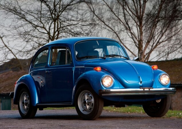 Volkswagen Super Beetle/1302/1303