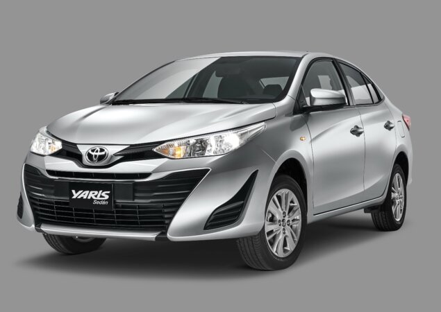 Toyota Yaris Sedan será lançado junto ao hatch