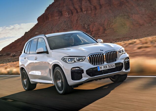 Novo BMW X5 foi apresentado nos EUA