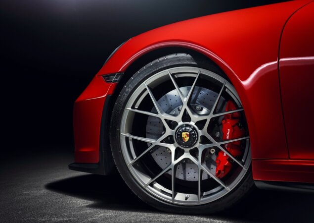 Rodas de liga leve são inspiradas nos modelos de pista da Porsche