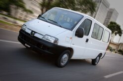 Peugeot lança linha 2013 do utilitário Boxer