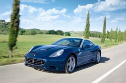 California 30 chega às lojas com 490 cv