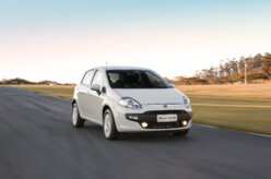 Fiat Punto fica mais equipado para 2015