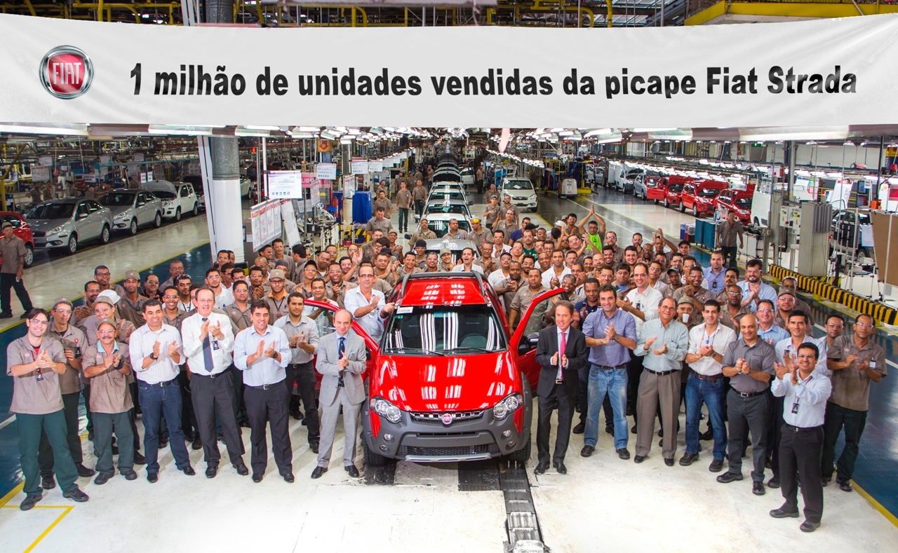 Strada chega a 2015 e tem recorde de produção