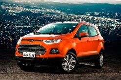 Ford Ecosport recebe linha 2015