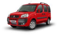 Fiat Doblò chega à linha 2015
