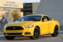 Ford inicia a produção do Mustang 2015