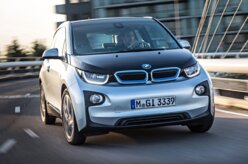 BMW i3 empolga ao volante