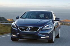 Volvo V40 2016 chega ao Brasil por R$ 99.950