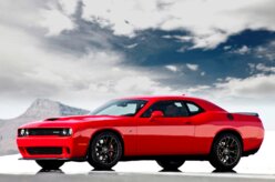 Dodge Challenger de 717 cv estará no Salão