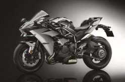 Kawasaki Ninja H2 2018 já pode ser comprada