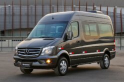 Mercedes-Benz Sprinter ganha edição comemorativa de 20 anos
