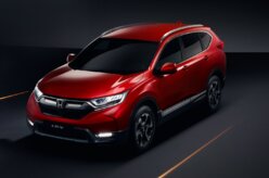Novo Honda CR-V estreia versão de sete lugares