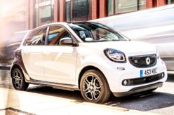 Dona da Volvo quer 50% da smart para salvá-la da Mercedes
